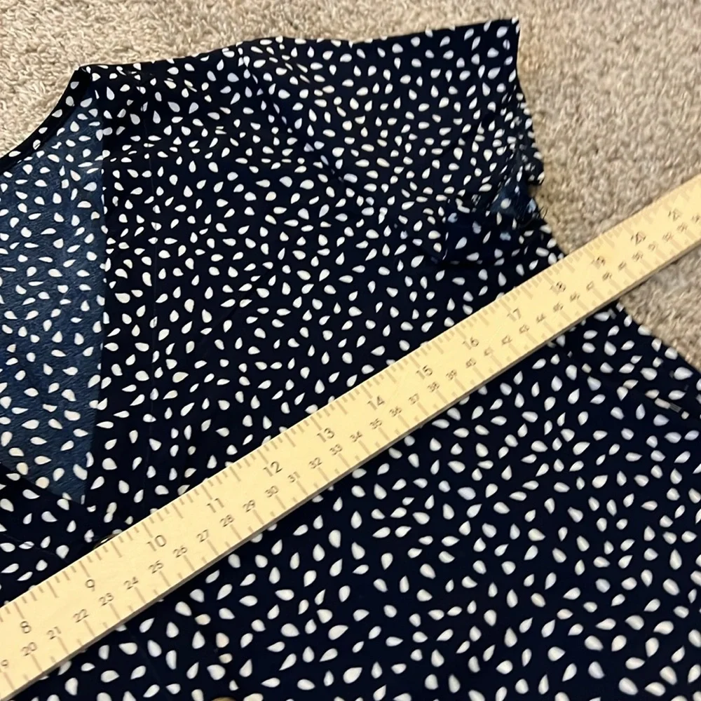 EUC Women’s Small 4 6 Black White Flowy Dress‎ Button Front Comfy Drop Dress